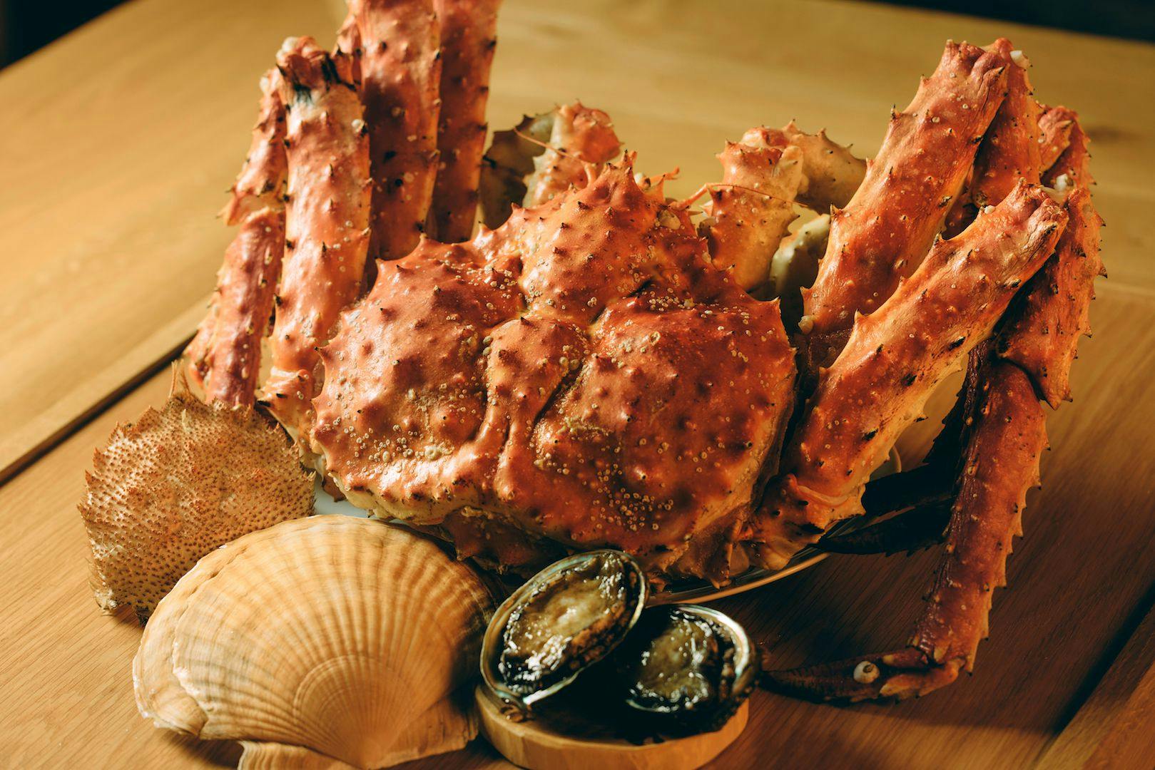 【ディナーグレードアップ】海（UMI）｜旬の北海道産蟹と海の恵み