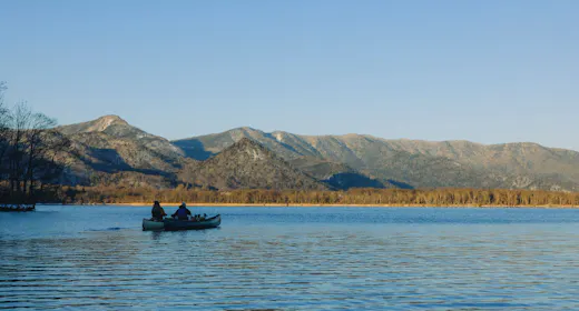 【カヌーチェックイン】屈斜路湖から釧路川源流を巡る旅・カヌーでの敷地へチェックインプラン