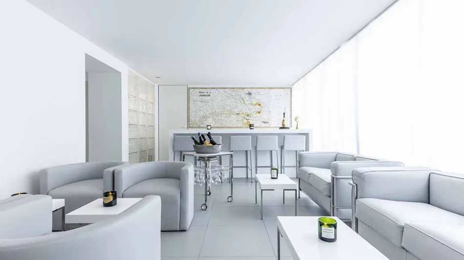 CUVEE J2 HOTEL OSAKA by Onko Chishin