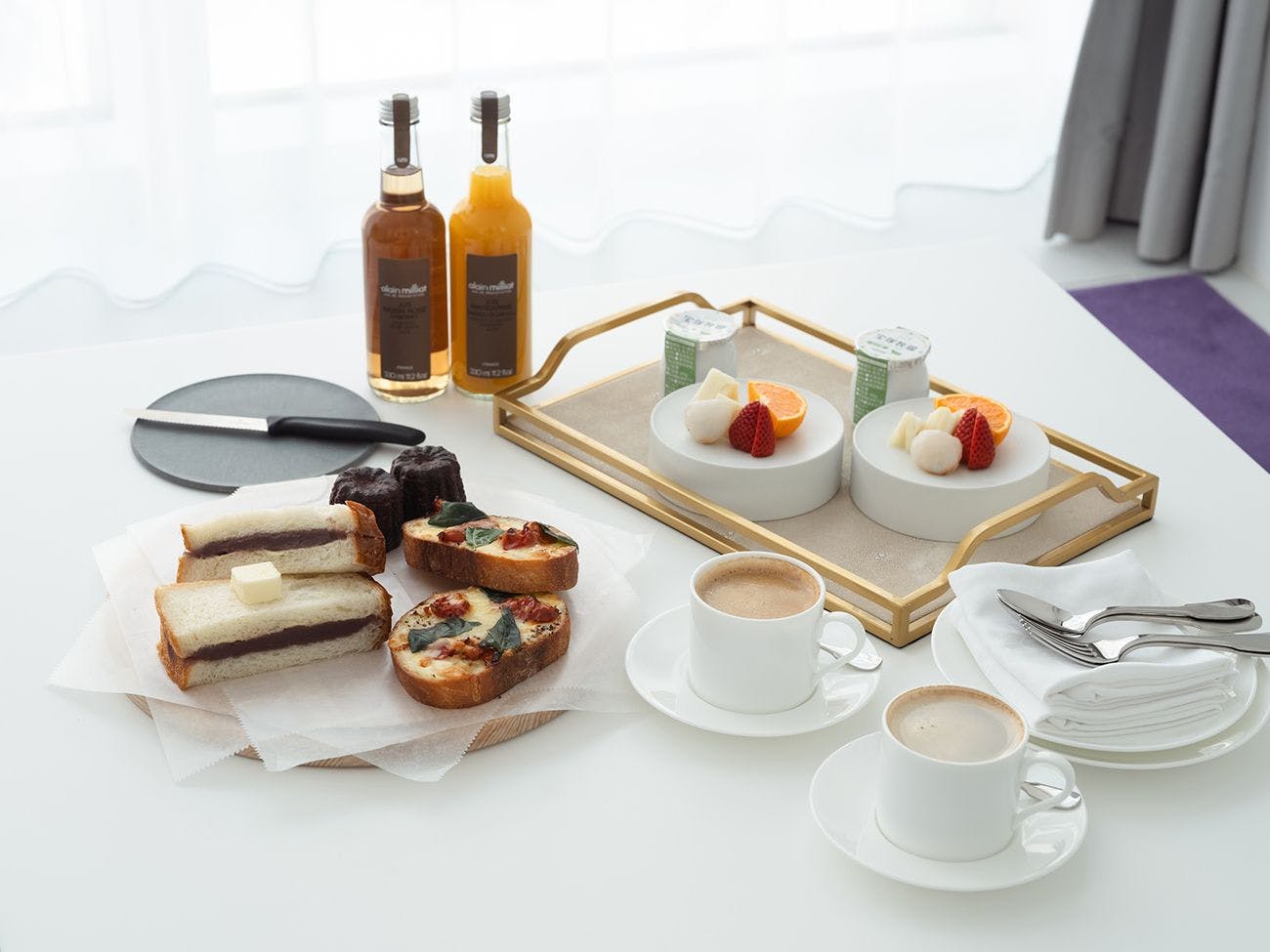 Cuvee J2 Hotel Osaka by 温故知新