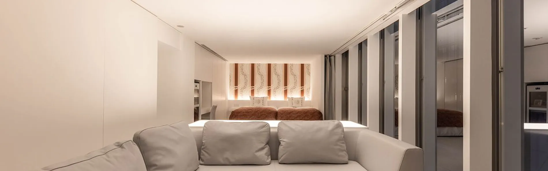 Cuvee J2 Hotel Osaka by 温故知新