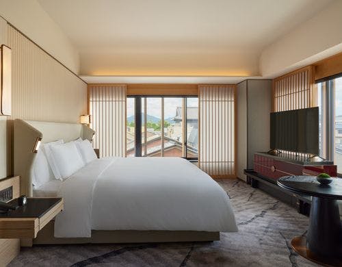 ワンベッドルーム　コーナースイート