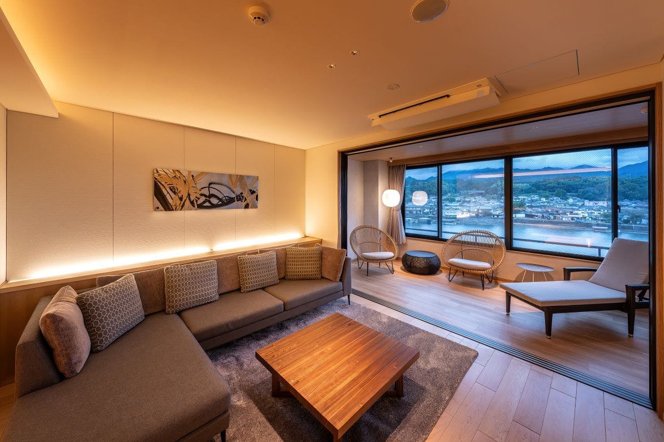 Ryokan & Sauna Yorozuya Hita