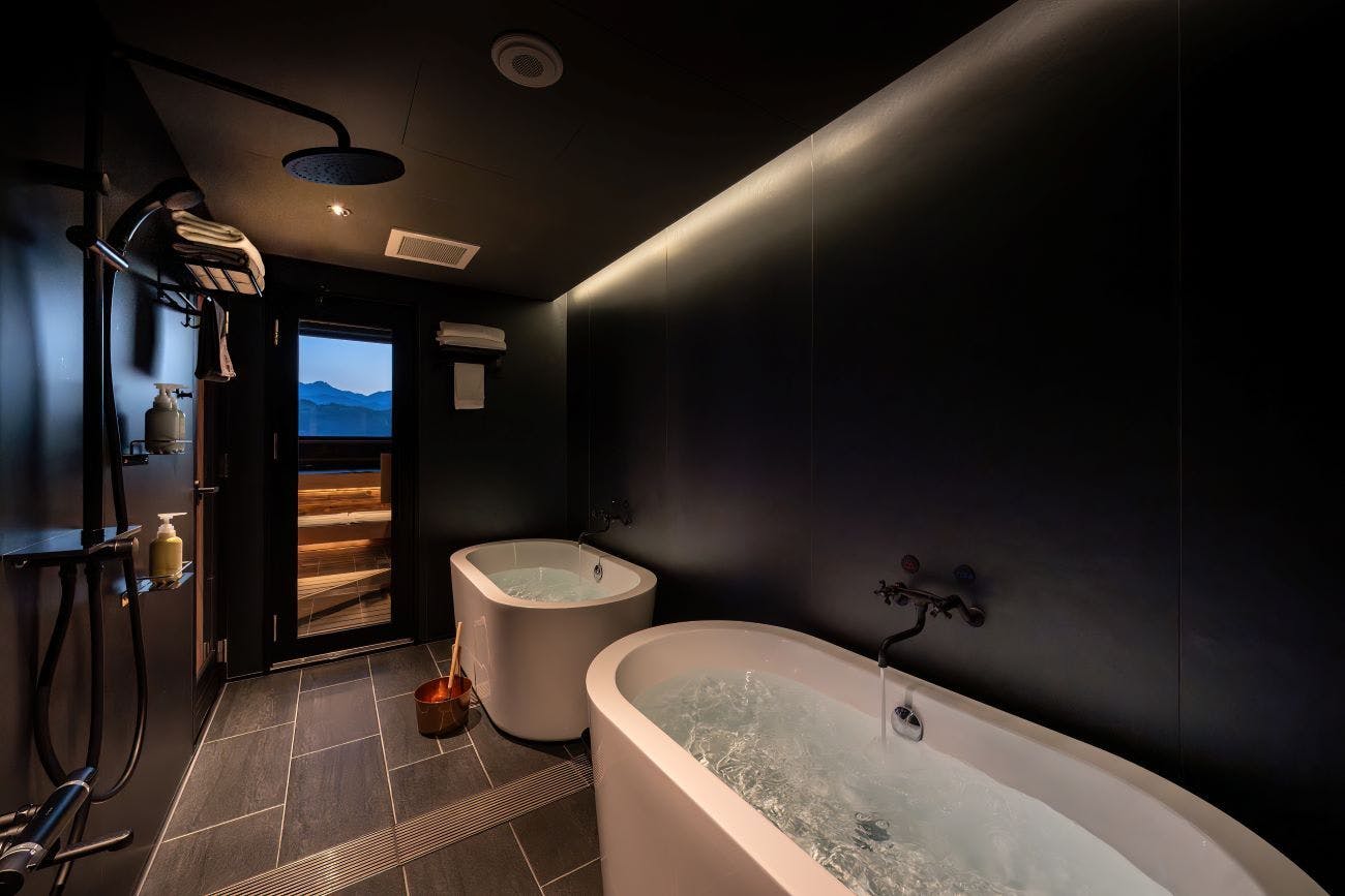 Ryokan & Sauna Yorozuya Hita