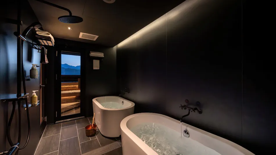 Ryokan & Sauna Yorozuya Hita