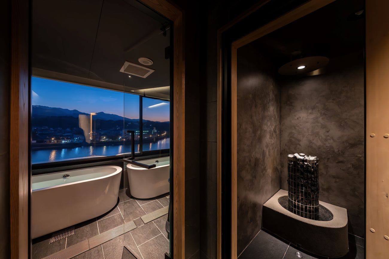 Ryokan & Sauna Yorozuya Hita