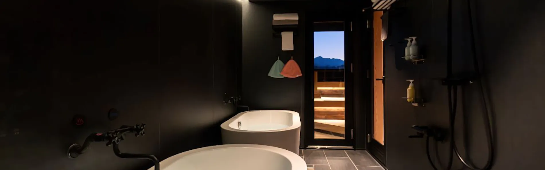 Ryokan & Sauna Yorozuya Hita