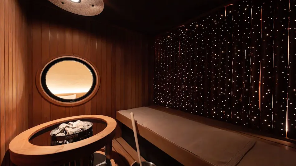 Ryokan & Sauna Yorozuya Hita