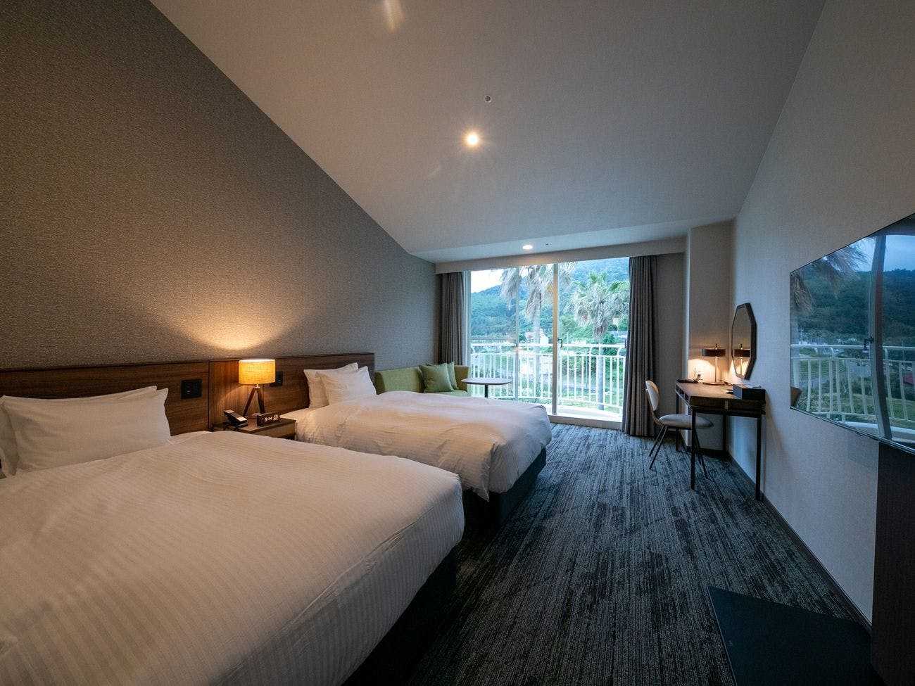 스탠다드 트윈 사이드 뷰.