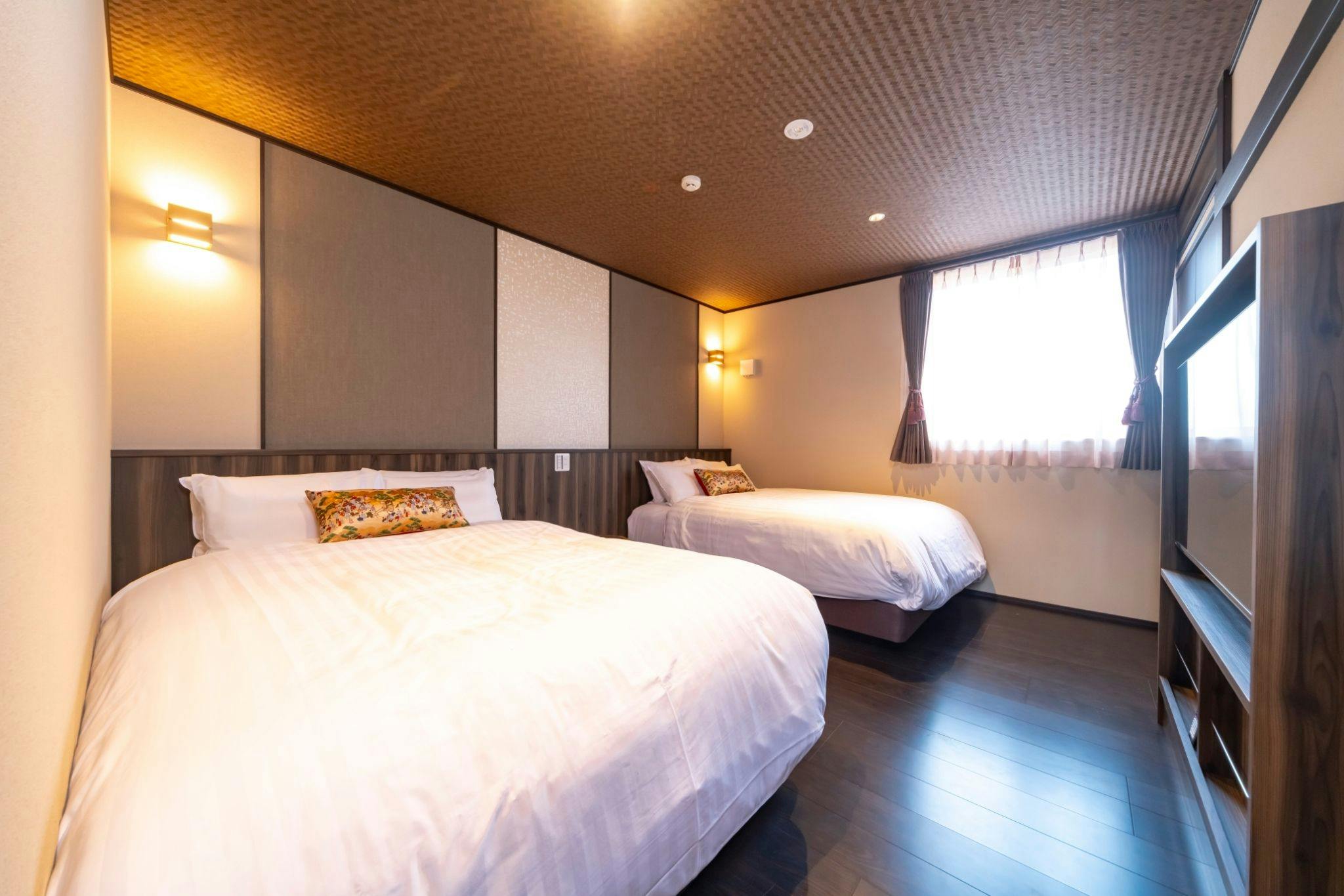 【อ่างอาบน้ำกึ่งกลางแจ้ง + ห้องซาวน่าไอน้ำ A】ห้องนอนชั้น 2