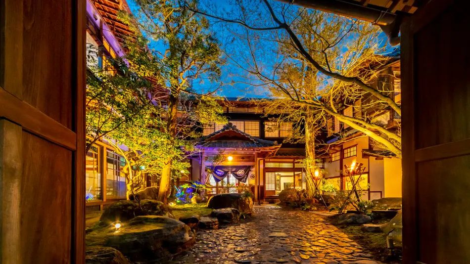 Historic Inn Kajitsu Taishokan