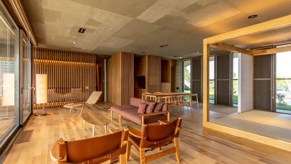YANMAR SUNSET MARINA CLUBHOUSE & HOTEL