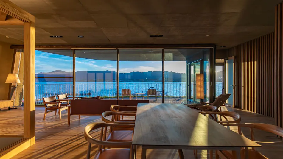 YANMAR SUNSET MARINA CLUBHOUSE & HOTEL