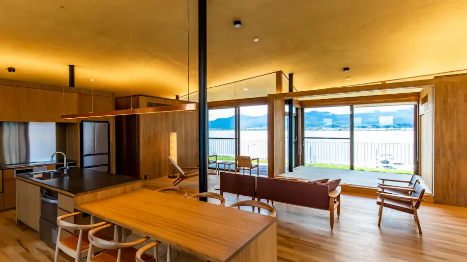 YANMAR SUNSET MARINA CLUBHOUSE & HOTEL