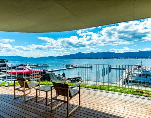 MAIRNA SUITE_テラス