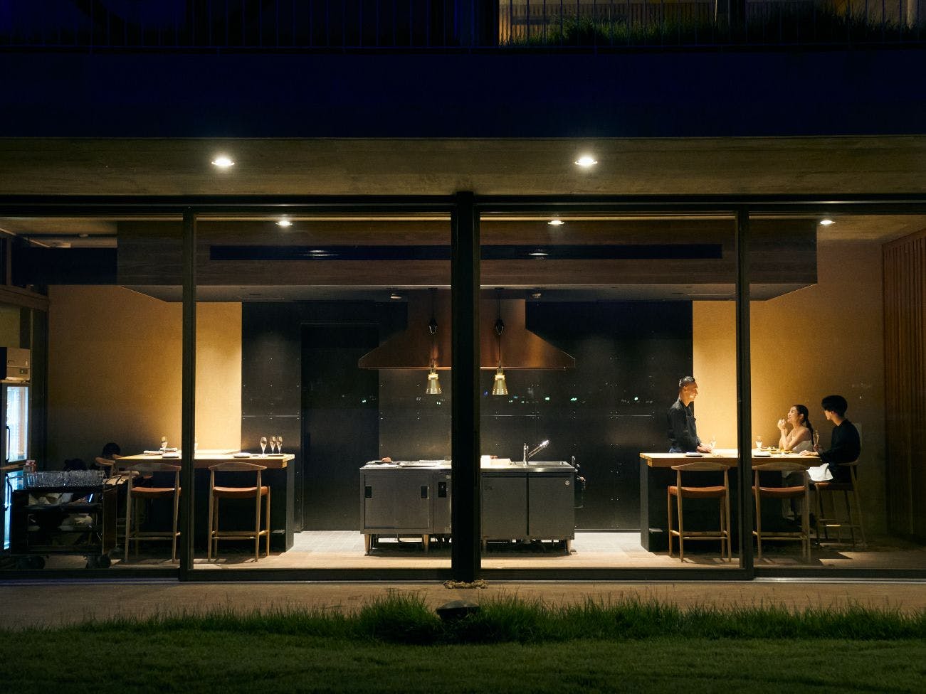 YANMAR SUNSET MARINA CLUBHOUSE & HOTEL