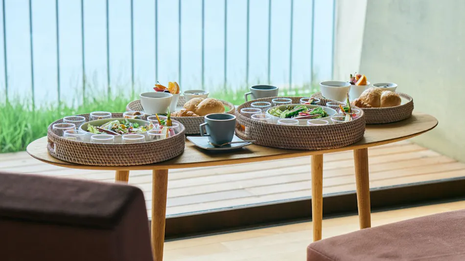 YANMAR SUNSET MARINA CLUBHOUSE & HOTEL