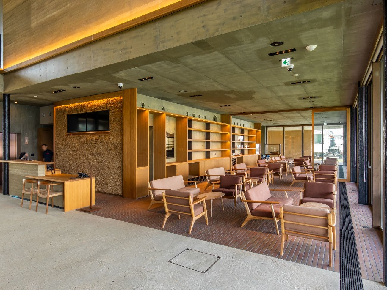 YANMAR SUNSET MARINA CLUBHOUSE&HOTEL