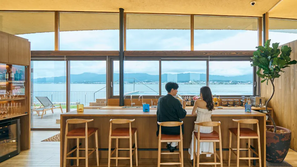 YANMAR SUNSET MARINA CLUBHOUSE & HOTEL