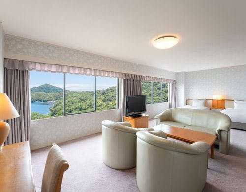 クラッシックジュニアスイート和洋室