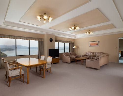 クラッシックデラックスイート