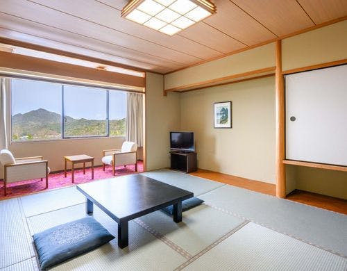 和室　お布団敷はセルフ