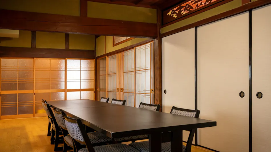 Blessings of Lake Biwa, Fisherman's Inn Funakura