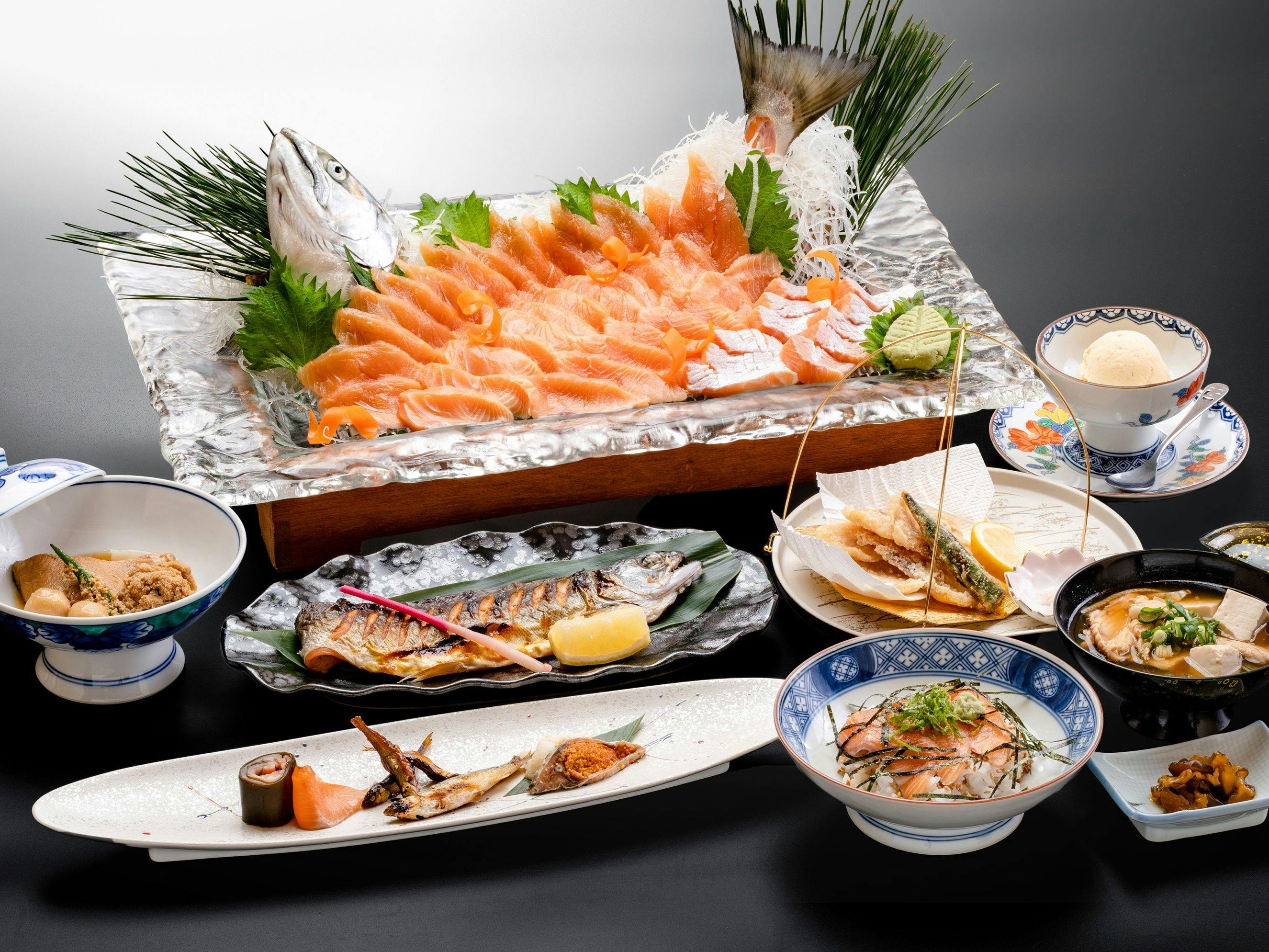 Blessings of Lake Biwa, Fisherman's Inn Funakura
