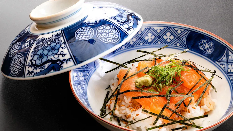 Blessings of Lake Biwa, Fisherman's Inn Funakura