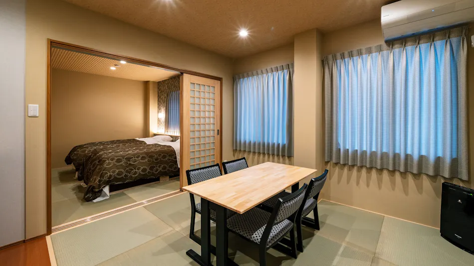 Blessings of Lake Biwa, Fisherman's Inn Funakura
