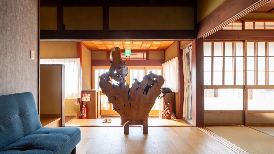 Blessings of Lake Biwa, Fisherman's Inn Funakura