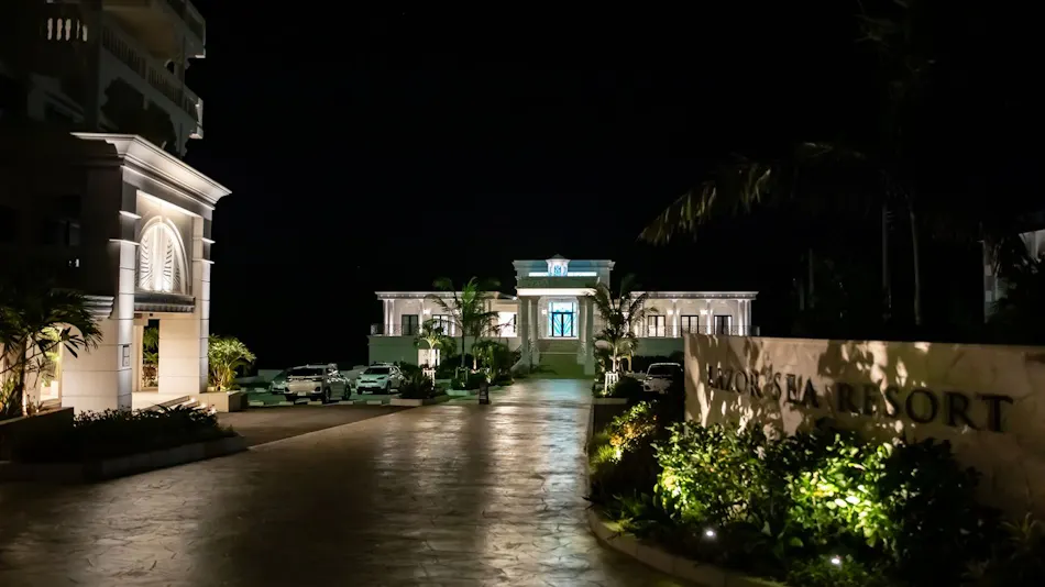 LAZOR SEA RESORT (formerly: Morimar Resort Hotel)