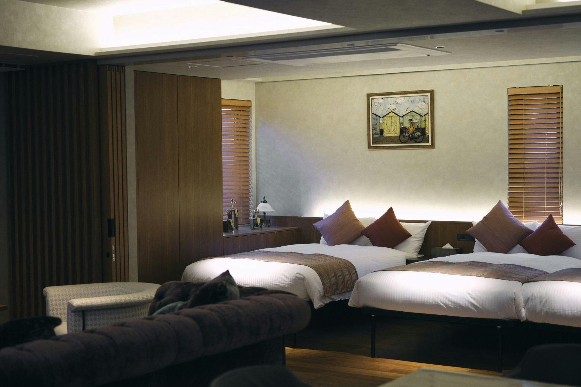 เมนพรีเมียม ชั้น 2 ซุยนางะ ห้องนั่งเล่น