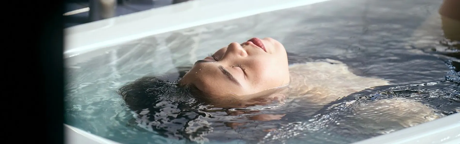 富士山の見える全室個室サウナ付旅館 しずく