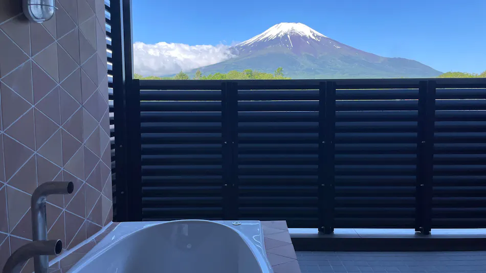 Shizuku: Private Room Inn with Sauna and Views of Mount Fuji