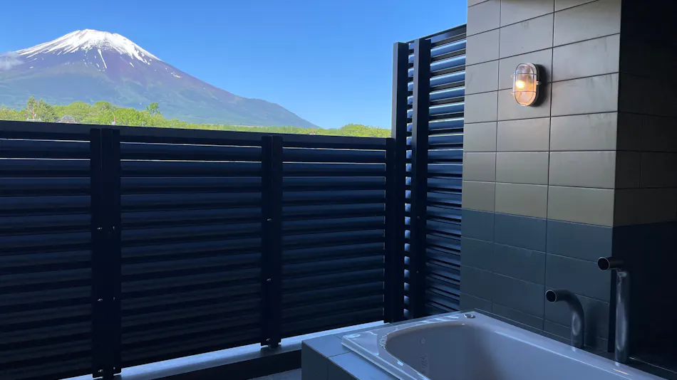 Shizuku: Private Room Inn with Sauna and Views of Mount Fuji