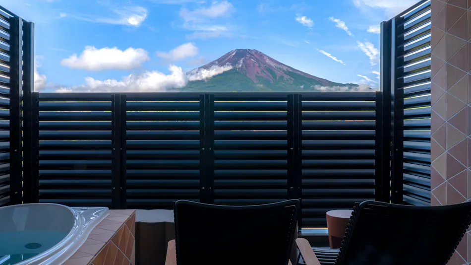 Shizuku: Private Room Inn with Sauna and Views of Mount Fuji