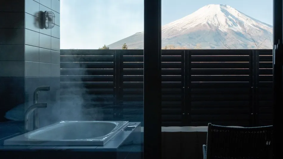 Shizuku: Private Room Inn with Sauna and Views of Mount Fuji
