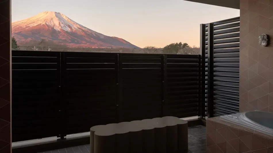 Shizuku: Private Room Inn with Sauna and Views of Mount Fuji