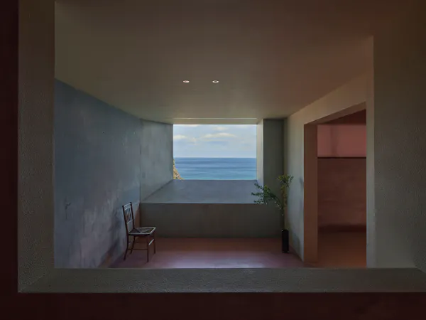 リビングの窓から