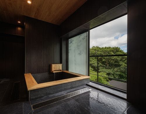 デラックスルーム