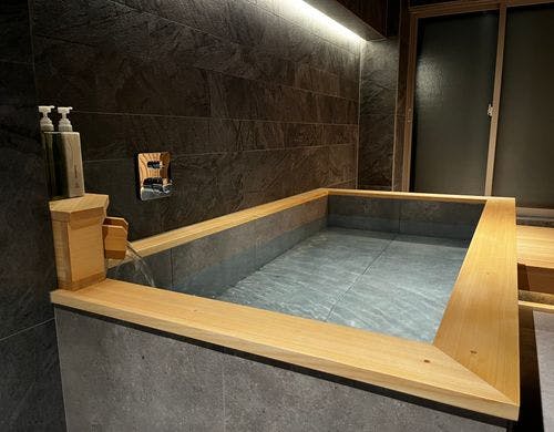 デラックスツインルーム内　室内大浴場