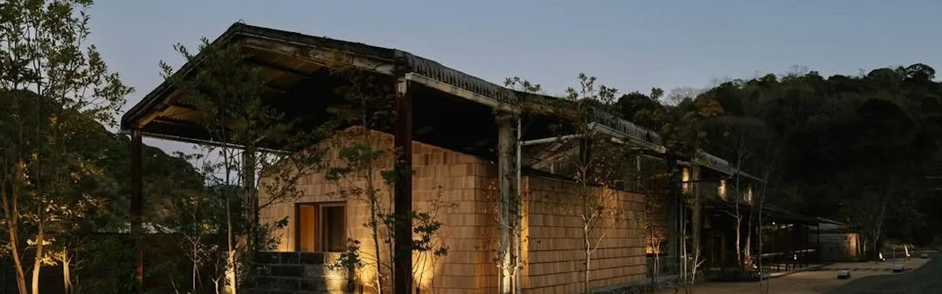 霞燦(カサン)