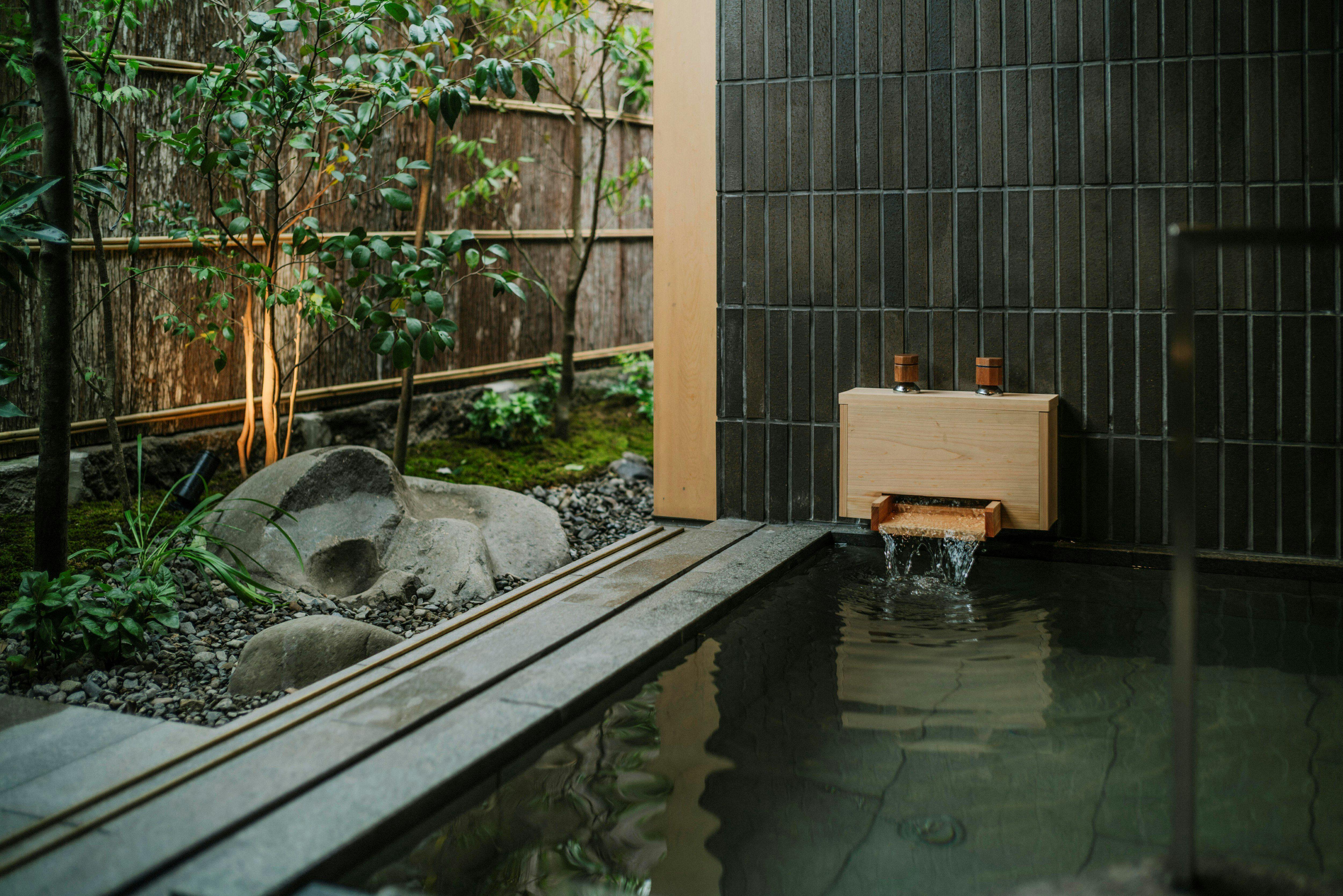霞燦(カサン)