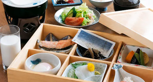 【おこもりプラン/朝食のみ】通常より500円OFF!セルフプランでお得に<朝食お部屋食>