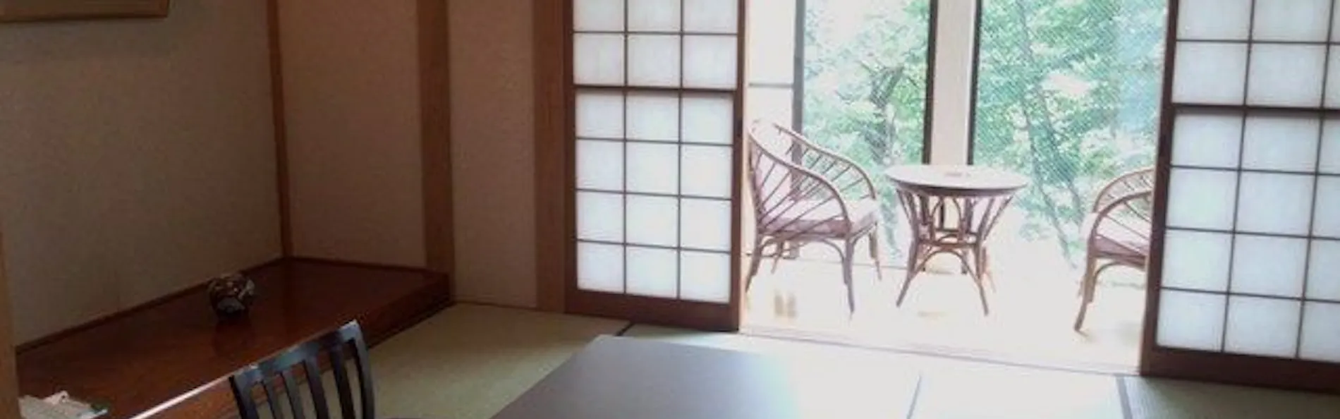 越後湯沢温泉 一望千里 御湯宿 中屋