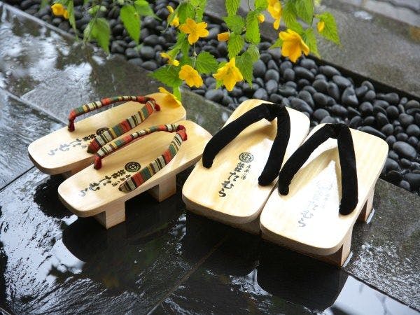 湯畑まで約３分！