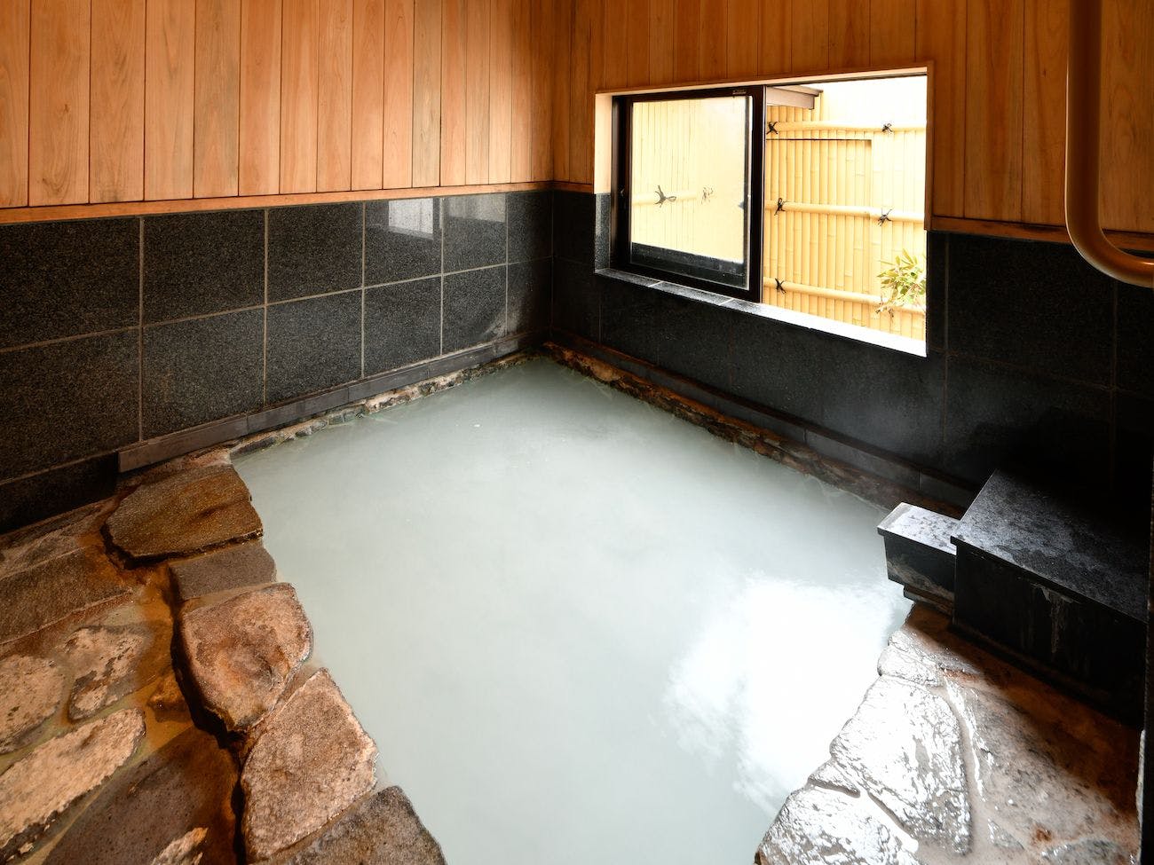 草津温泉 旅館たむら