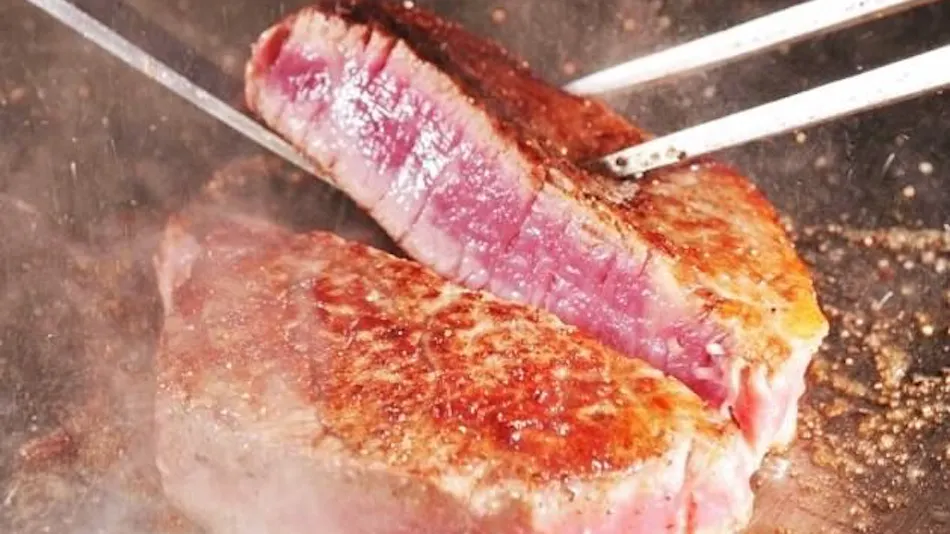 Yumenoki: A Lodge with Teppanyaki & Wine