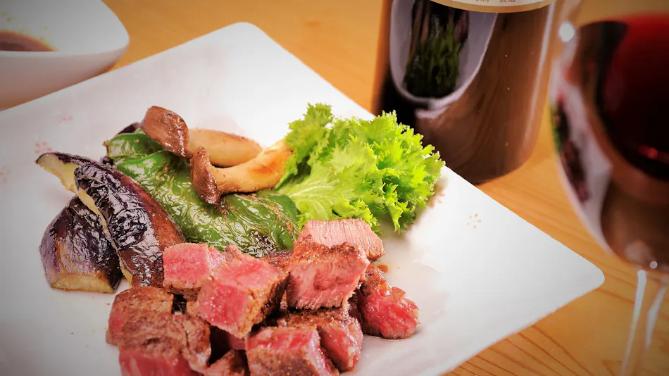 Yumenoki: A Lodge with Teppanyaki & Wine